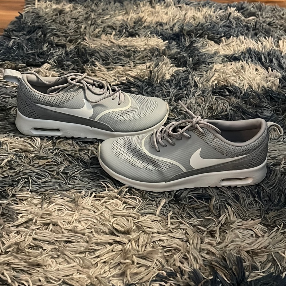 Grey Nike Air Max Thea